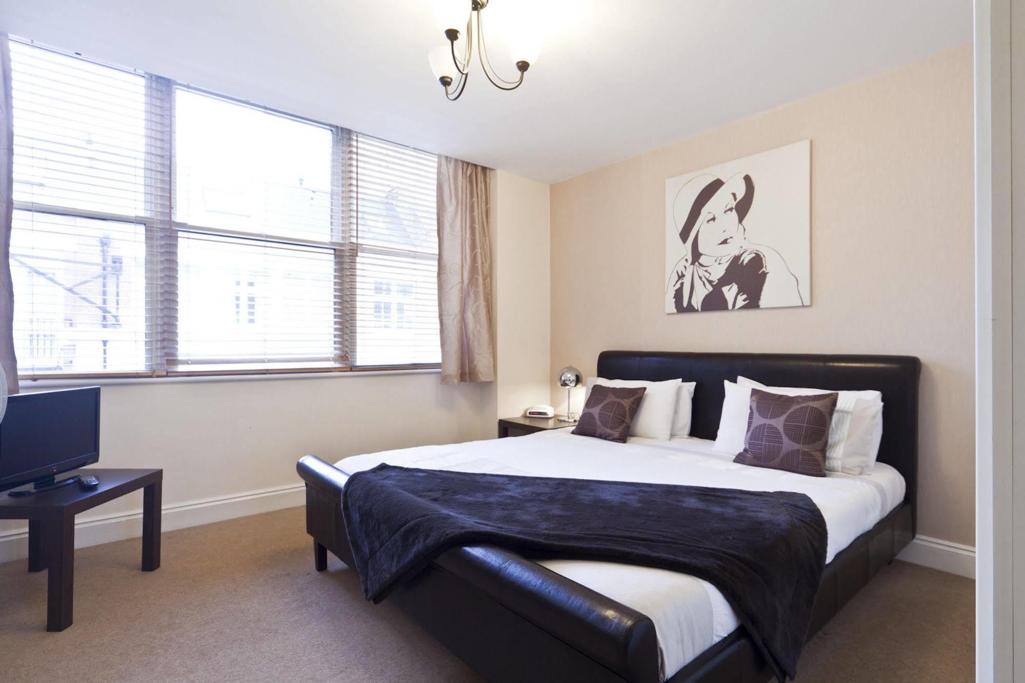 Park Lane City Apartments London Bagian luar foto